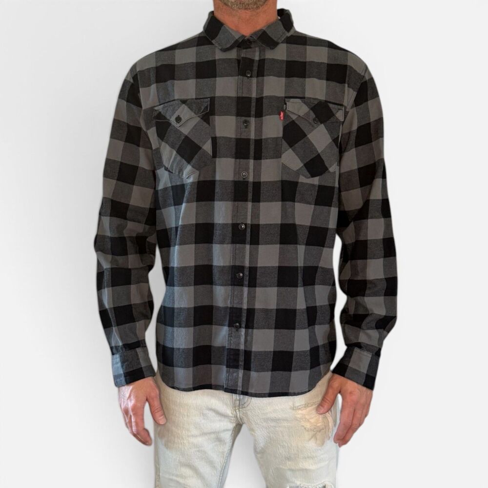 Levi’s XL Gray Black Plaid Button Up Shirt Flannel Cotton Long Sleeve